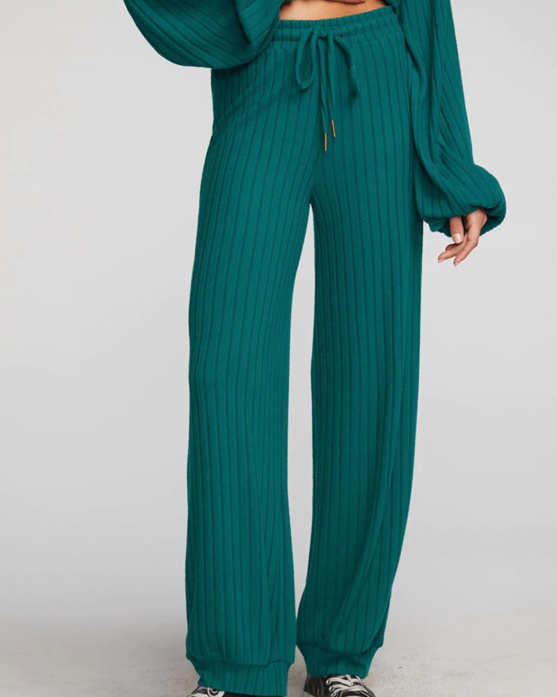 Front of a model wearing a size L Ribbed Knit Blouson Hem Joggers in Emerald in Emerald by Chaser. | dia_product_style_image_id:338545